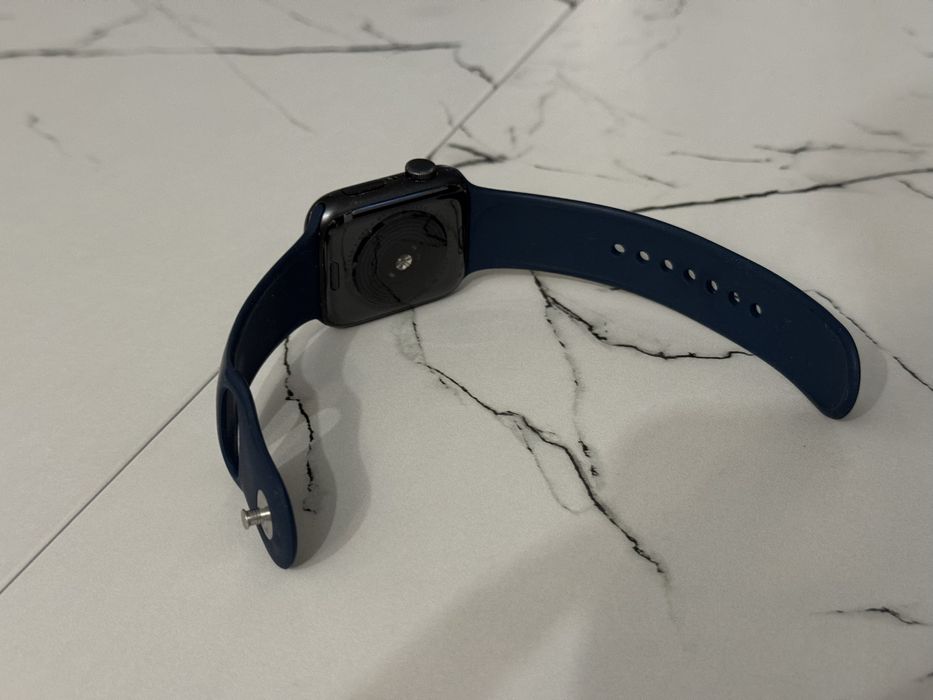 Apple Watch SE 44mm GPS