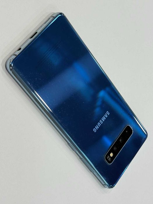 Samsung Galaxy S10+ 128GB / 8GB RAM