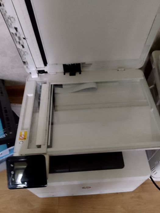 МФУ HP m426DW принтер, сканер, копир.