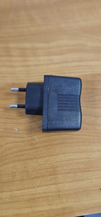 Адаптери PriVileg KDD-TC01 - 5V / 500mA