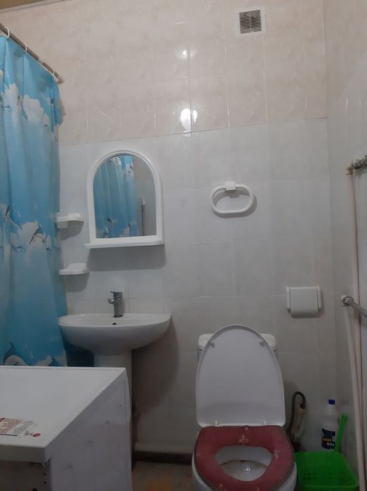 1 хонали квартира ижарага берилади барча жихозлари билан