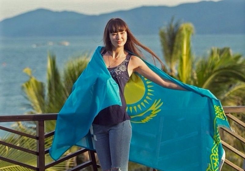 Большие флаги Казахстана