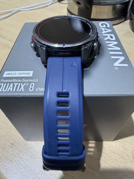Garmin  quatix 8