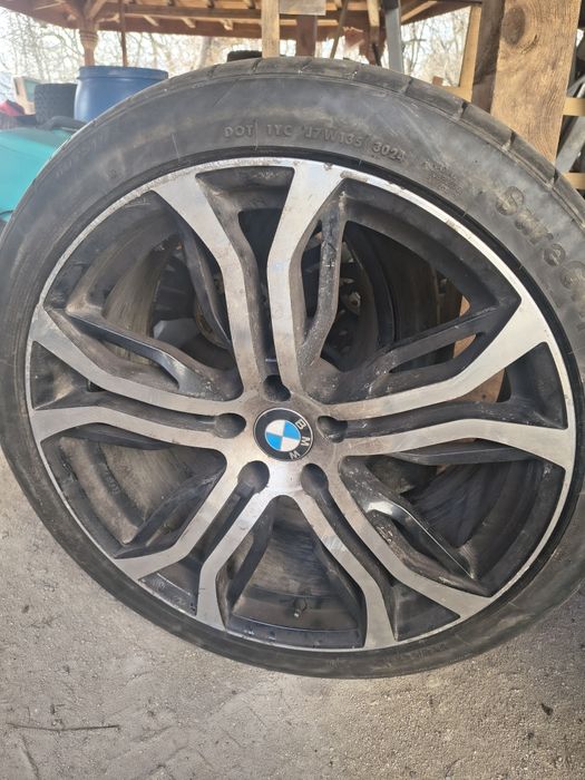 Гуми  с джанти за BMW X5 sport  пакет e70 летни