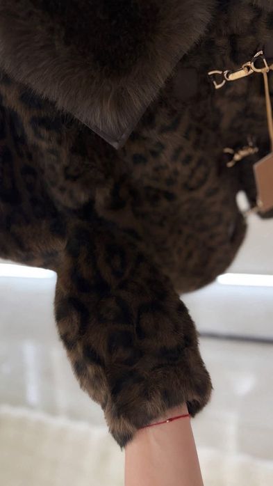 Палто от еко косъм