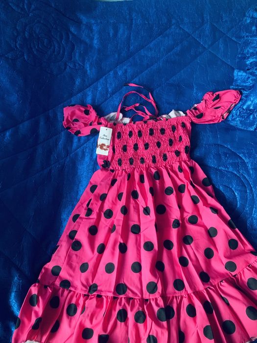 Дамска рокля размер-с нова с етикет