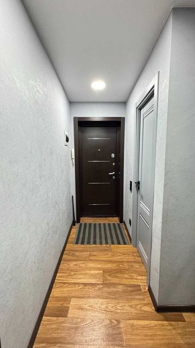 Продам 2 ком с современным ремонтом, 3 этаж, Франко 4