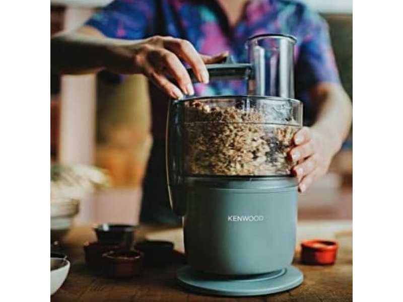 Компактен Кухненски Робот Kenwood MultiPro Go FDP22.130GY, 650W