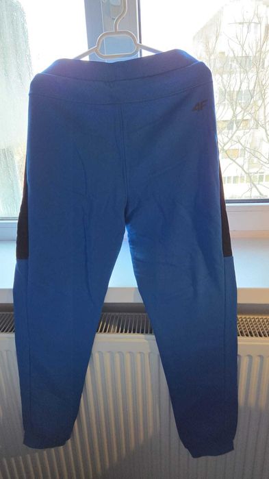Pantaloni 4 F, noi fara eticheta, 164 cm, , din bumbac, subtiri