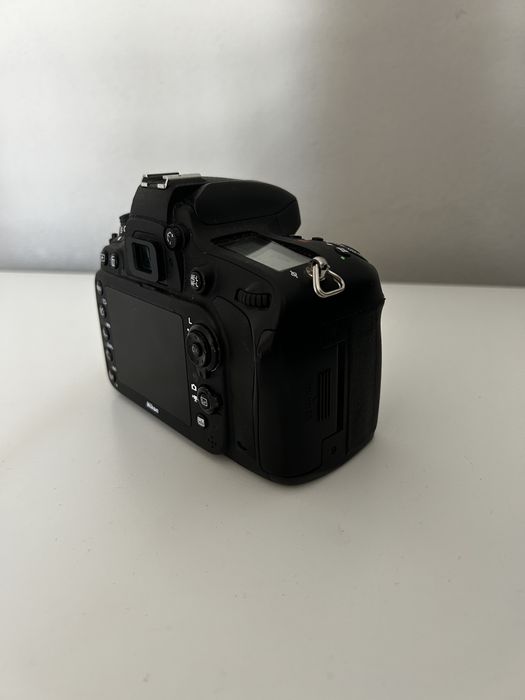 Nikon D610+Nikon 50mm 1.8+Godox TT350N!!! SE VAND SI SEPARAT