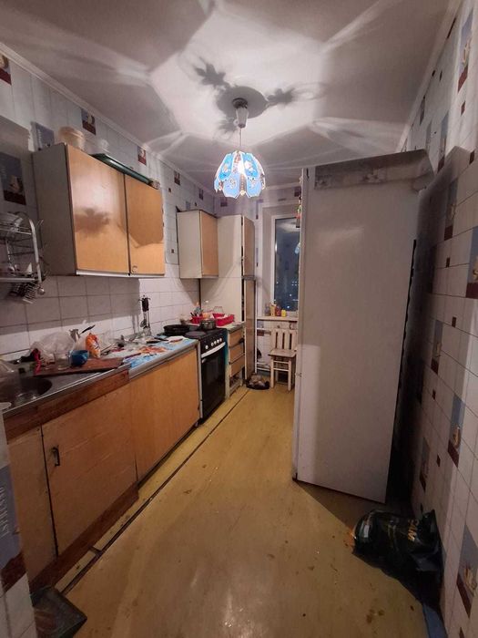 Продам 3х комн кв на 8мкр