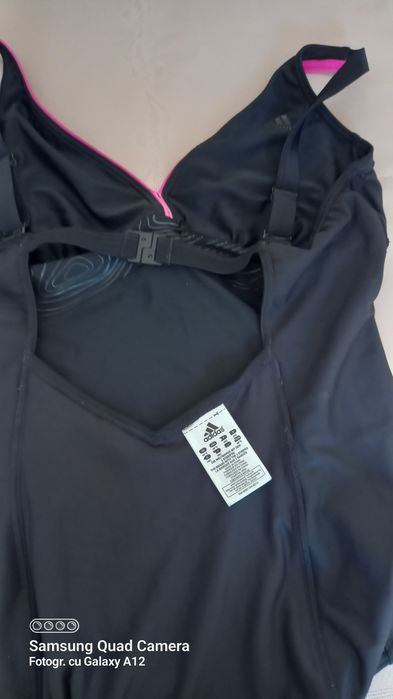 Adidas, costum baie