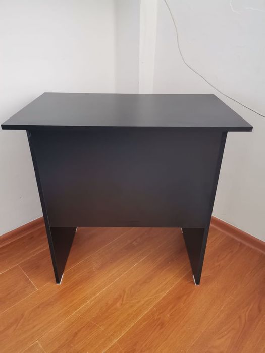 Стол парта новаая