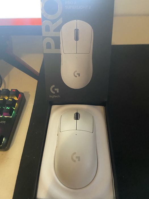 Superlight pro x 2