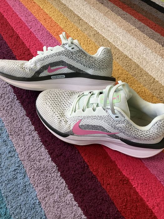 Дамски маратонки NIKE Winflo 11