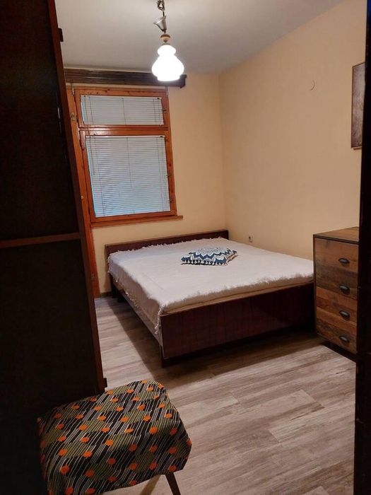 Дава се под наем Четиристаен апартамент в Пловдив, Младежки Хълм - 90 кв.м за 459 € - Снимка #3