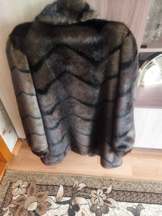 Продам полушубок