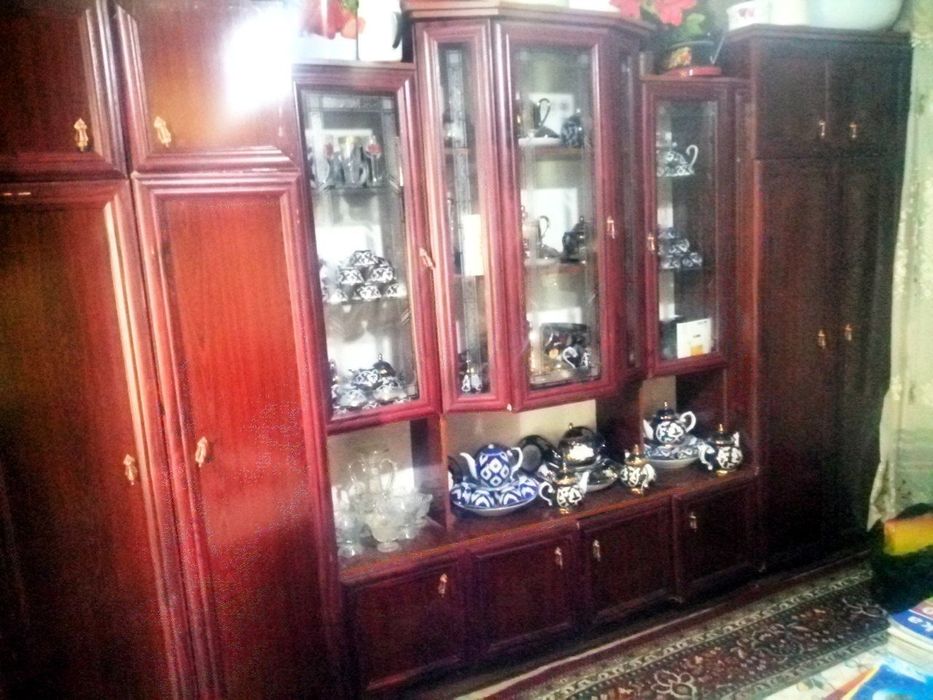 Гарнитур сотилади ҳолати зўр