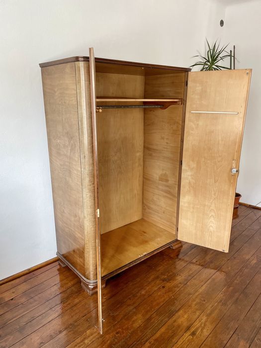 Dulap de lemn Art Deco 1930