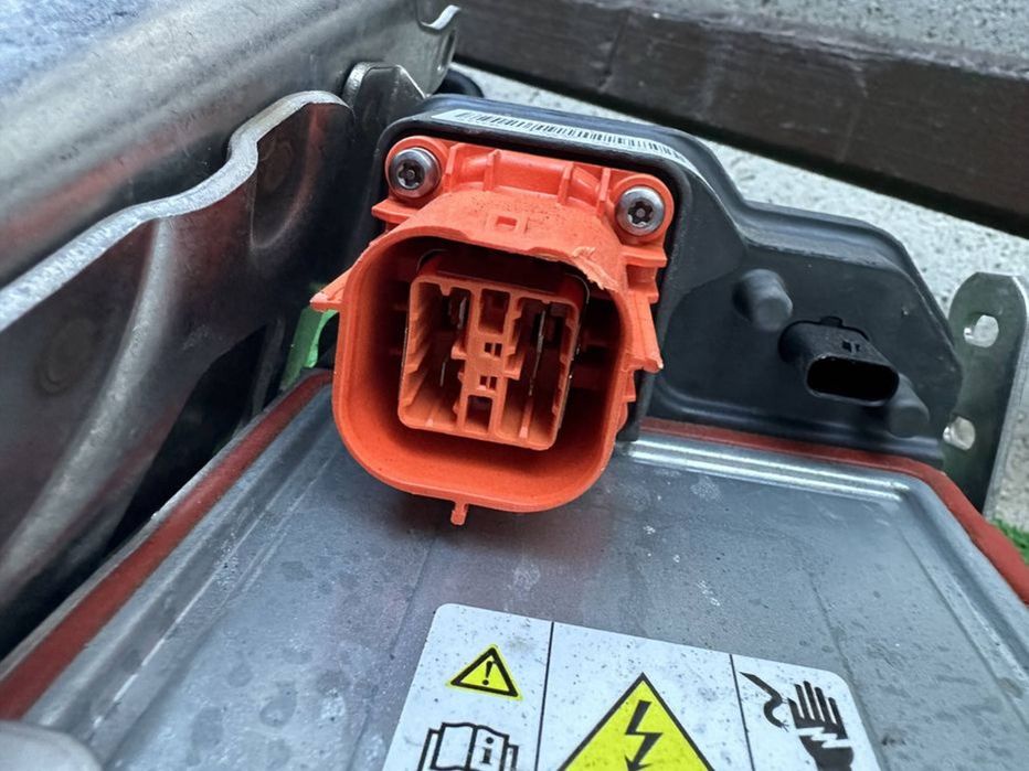 Pompa recirculare Ford Kuga 3 MUSTANG MACH E HYBRID 2020-2023