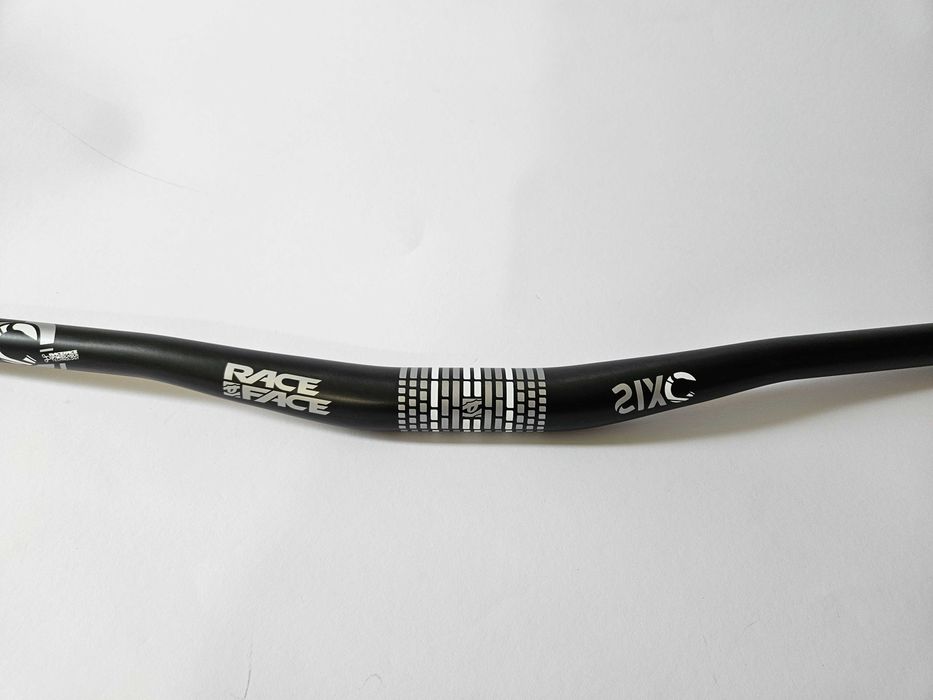 Кормило Race Face SIXC Carbon 31.8x785mm, 20mm издигане