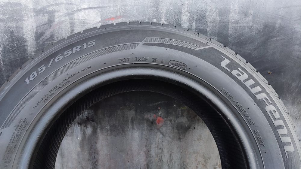 1брой лятна гума 185/65/15 Laufenn G Fit EQ+
dot22 
7.9mm
Гумата е в