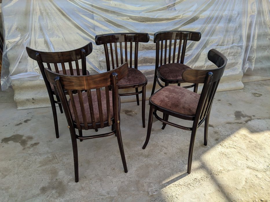 Продам венские стулья