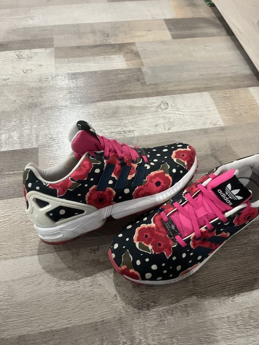 Оригинални маратонки