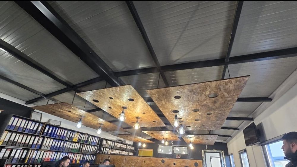 DISG BIROU - TERASA - Vine insotit de instalatia electrica .