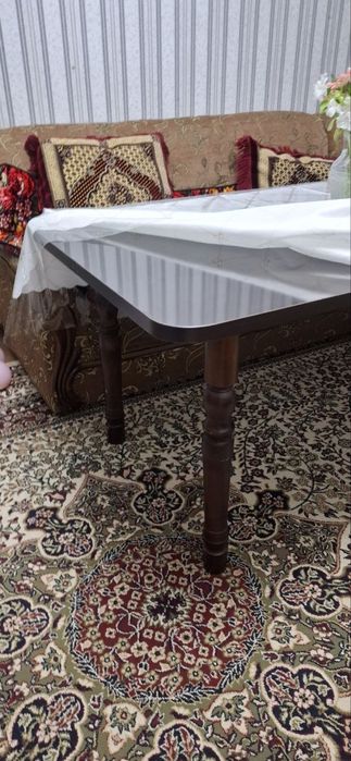 Стол (хонтахта булади) стул 4дона янгидек