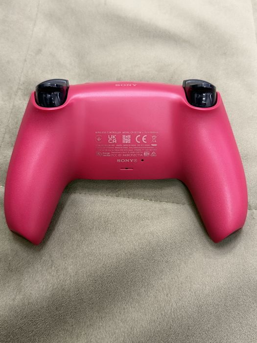 Sony DualSense PS5 красный