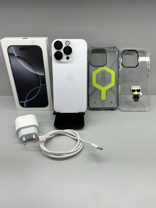 Apple iPhone 16 Pro 256 GB White Titanium full
