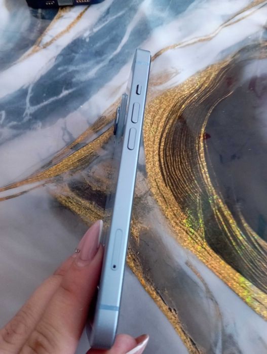 iPhone 14 новый чистый