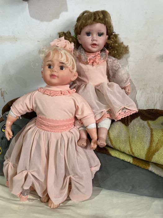 куклы для девочек средние размером отличном состояние