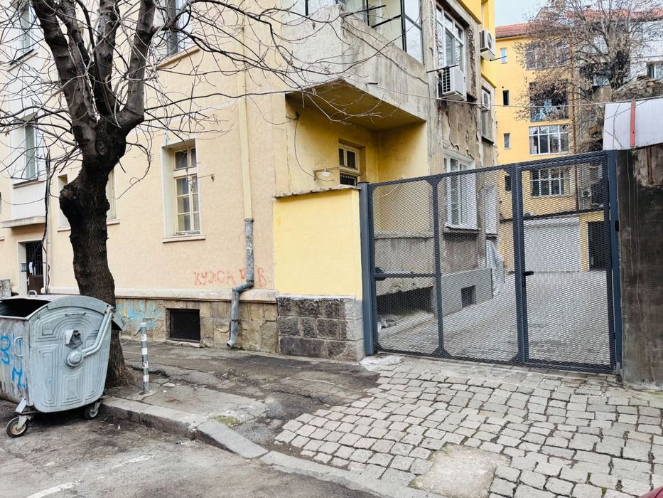 Продава се Гараж / Паркомясто в София, Център - 38 кв.м за 6 €/кв.м - Снимка #12