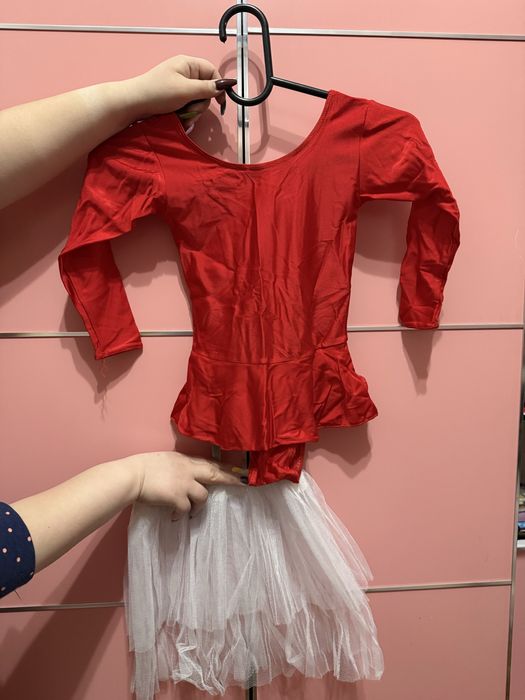 Продаю детские костюмы.