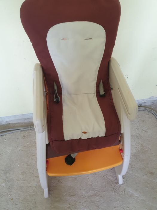 Scaun papa bebeluș .