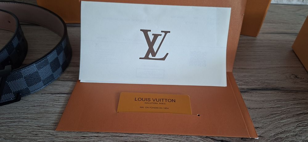 Колан Louis Vuitton