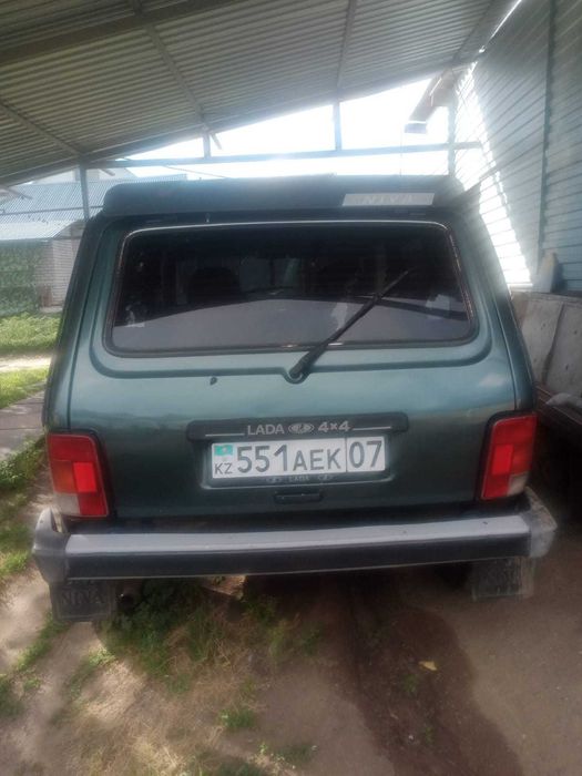 Ваз 2131 5/дверка 2009г