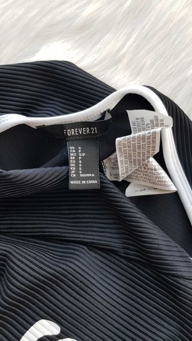 Нов дамски бански рипс размер С-М