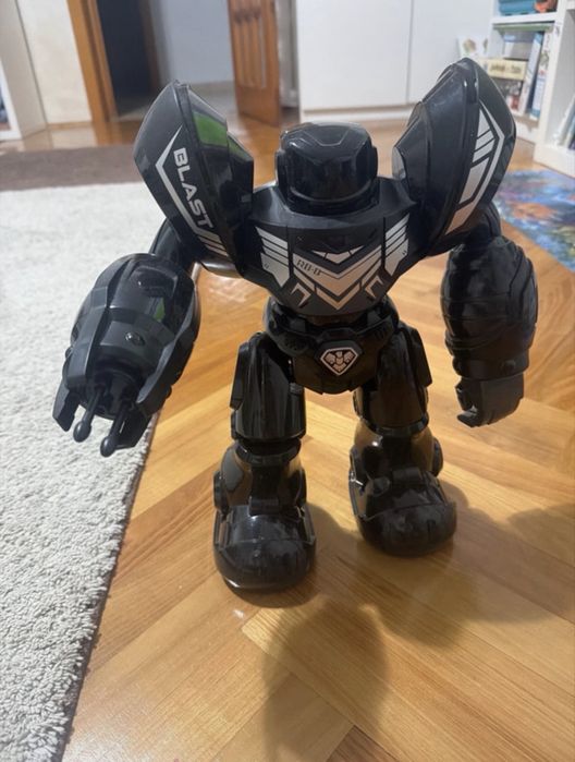 Robot interactiv Silverlit Robo Blast, LED, efecte sonore, programabil