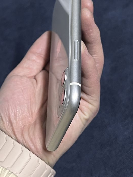 Iphone 11 128gb в идеальном состоянии