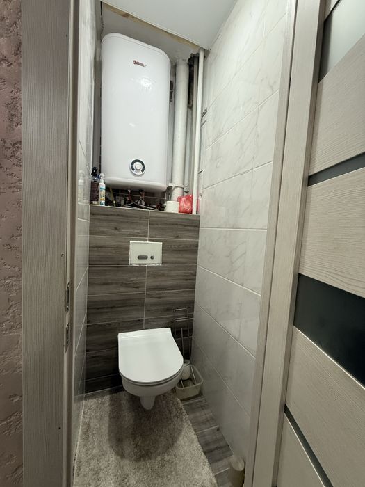 Продам 2х комн квартиру в панельном  доме