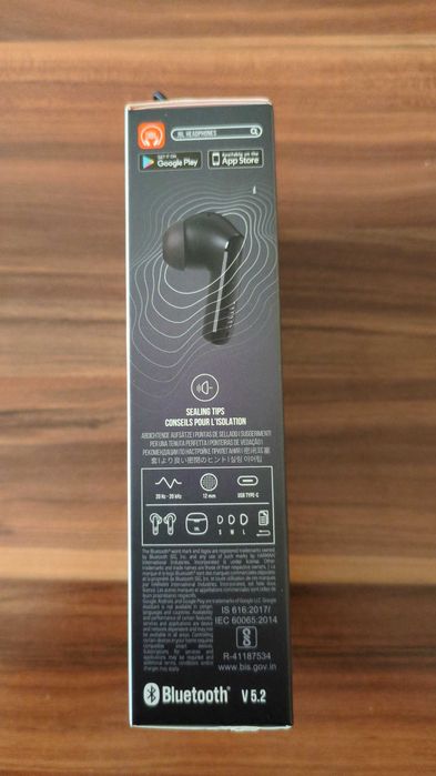 JBL-Zero Noise Pure Bass