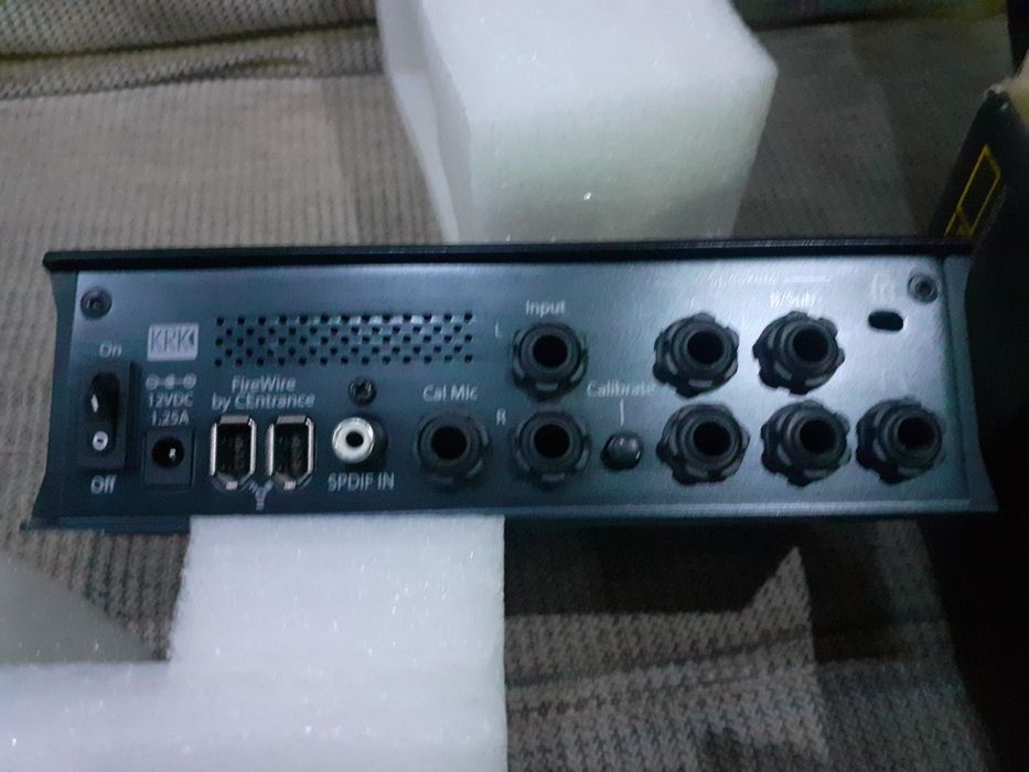 KRK VXT 4 студийные мониторы ,пара,продам.