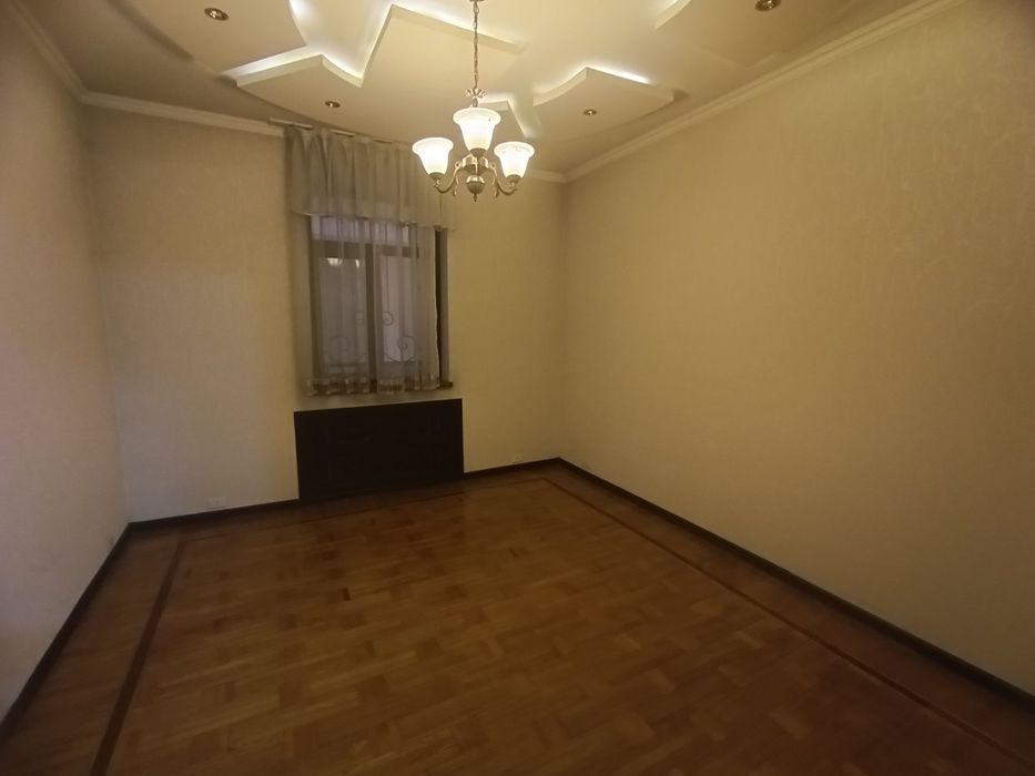 Евродомик Бадамзар