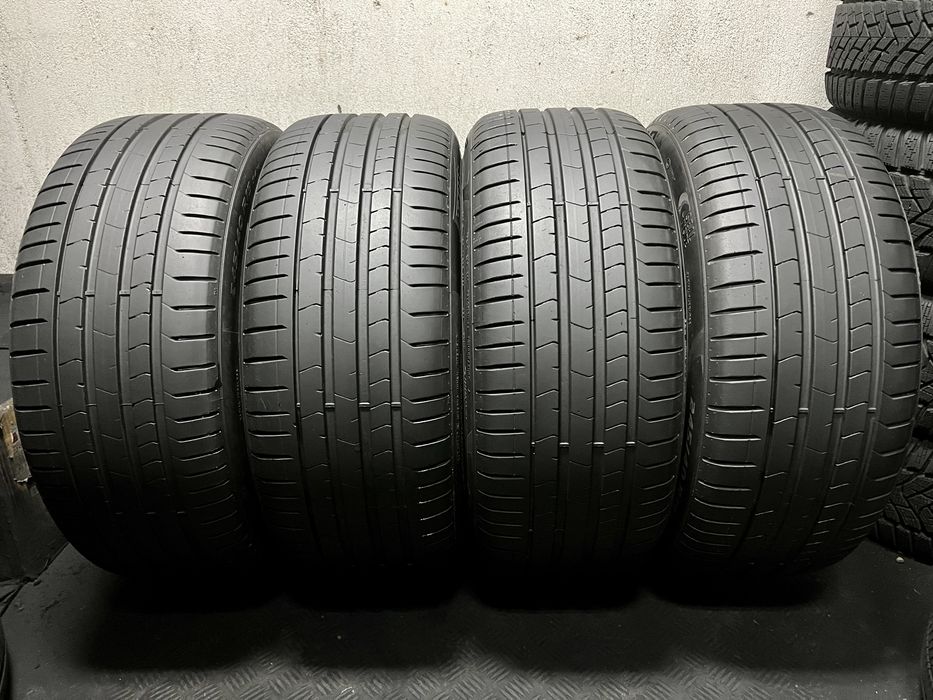 245/40/19 PIRELLI - като Нови!