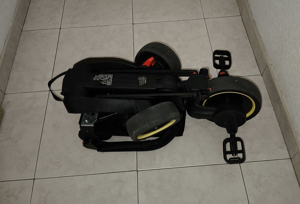 Триколка  /Велосипед/