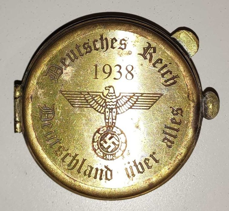 Нацистки кутийки за компас или ръчен часовник, месинг ВСВ