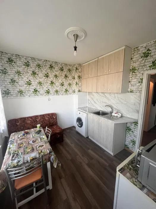 Дава се под наем Тристаен апартамент в Пловдив, Захарна фабрика - 55 кв.м за 350 € - Снимка #1